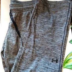 Perfect Condition Under Armour Coldgear Sweatpants